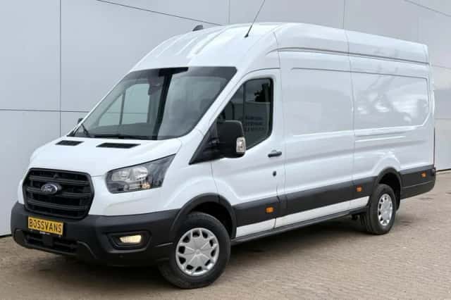 Ford Transit (2024) thumbnail 1