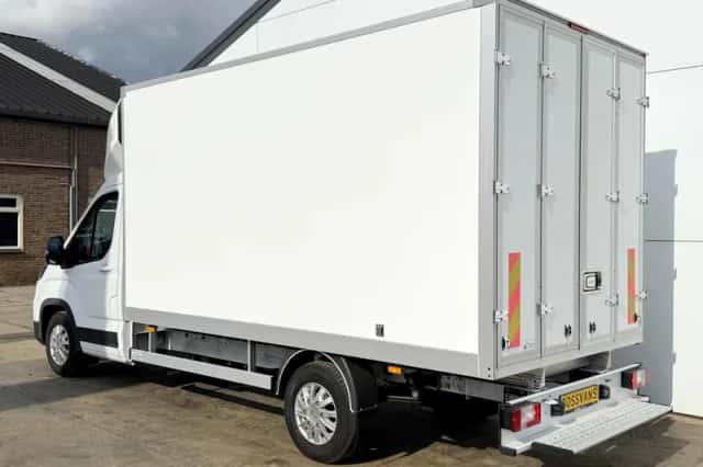 Maxus eDeliver9 (2023) thumbnail 2