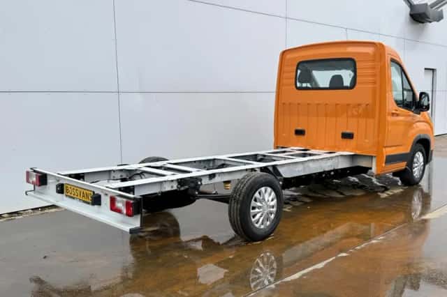 Maxus eDeliver9 (2024) thumbnail 4