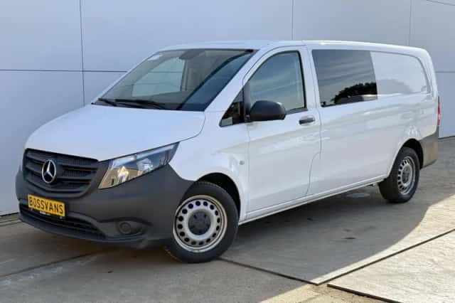 Mercedes-Benz Vito (2022) thumbnail 1