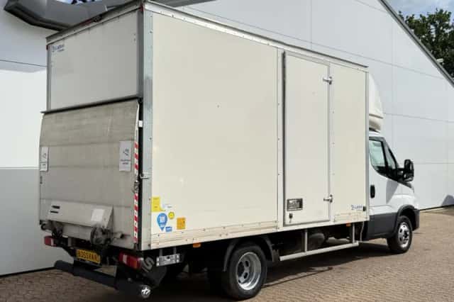Iveco Daily (2023) thumbnail 3