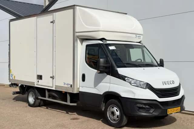 Iveco Daily (2023) thumbnail 4