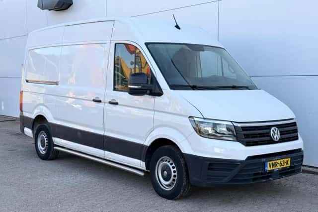 Volkswagen Crafter (2017) thumbnail 4