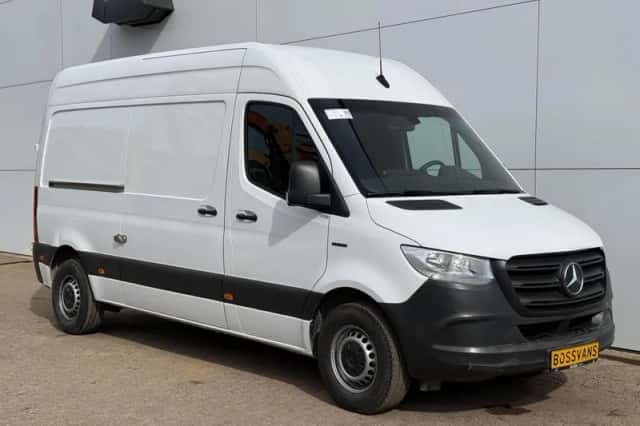 Mercedes-Benz eSprinter (2022) thumbnail 5