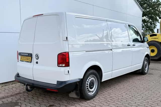 Volkswagen e-Transporter (2021) thumbnail 3