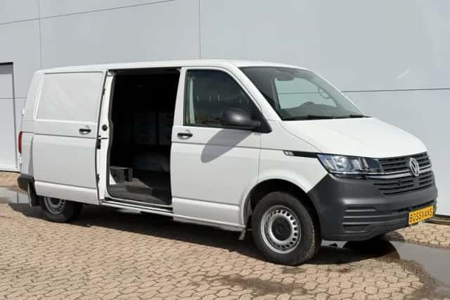 Volkswagen e-Transporter (2021) thumbnail 5