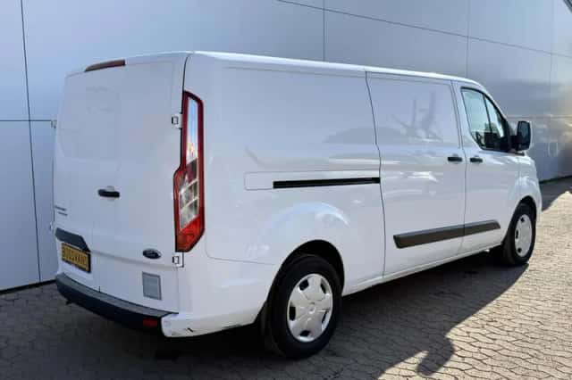 Ford Transit Custom (2021) thumbnail 3