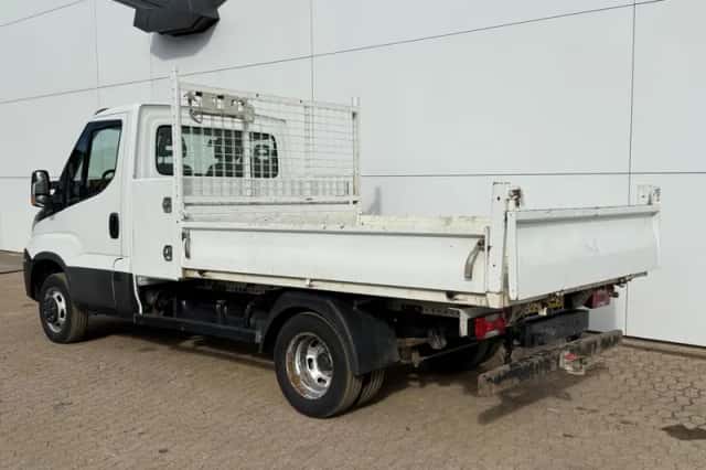 Iveco Daily (2017) thumbnail 3