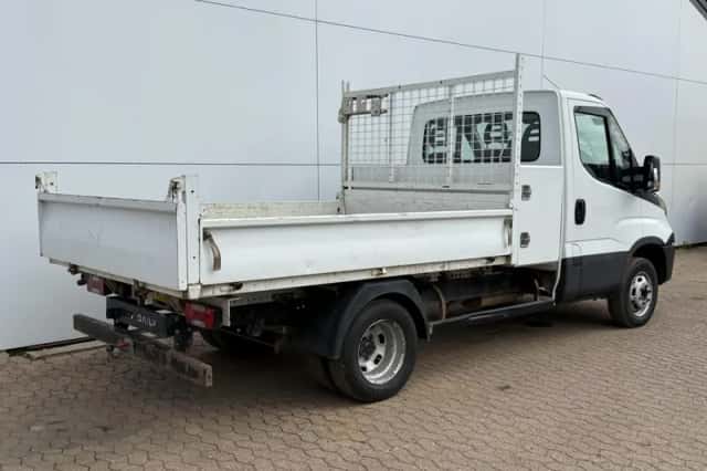 Iveco Daily (2017) thumbnail 4