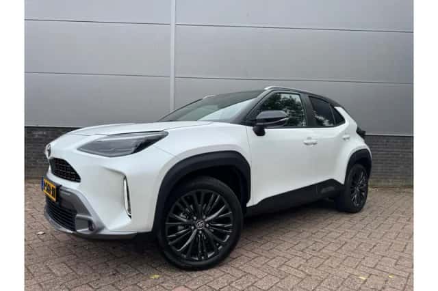 Toyota Yaris Cross (2022) thumbnail 1