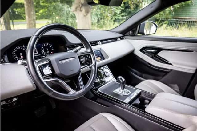 Land Rover Range Rover Evoque (2021) thumbnail 5