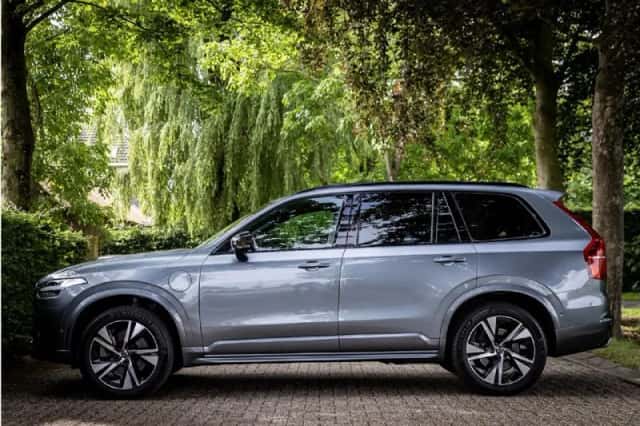 Volvo XC90 (2020) thumbnail 3