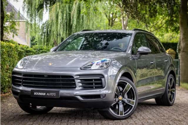 Porsche Cayenne (2019) thumbnail 1