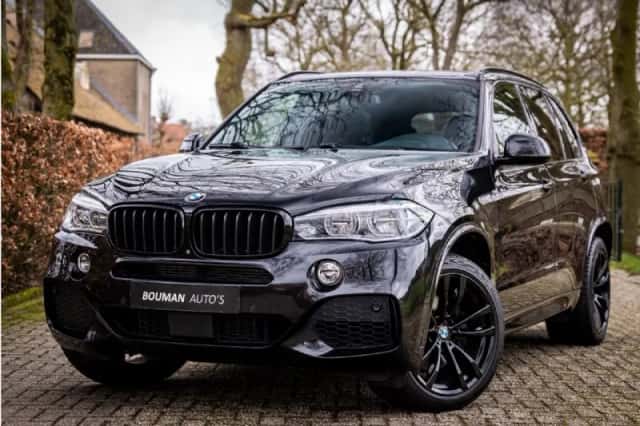 BMW X5 (2017) thumbnail 1