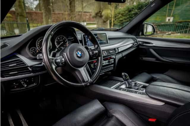 BMW X5 (2017) thumbnail 5