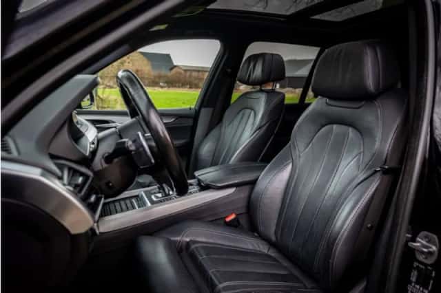 BMW X5 (2017) thumbnail 6