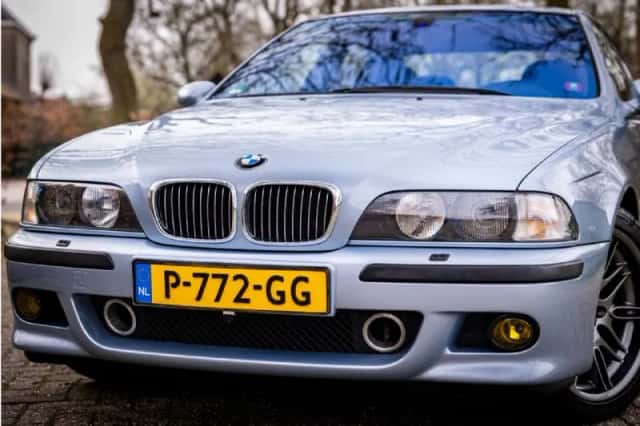 BMW 5-Serie (2000) thumbnail 2