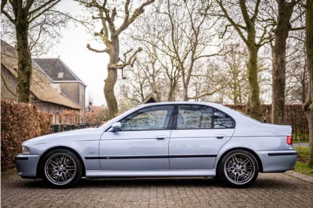BMW 5-Serie (2000) thumbnail 3