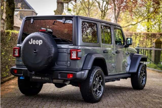 Jeep Wrangler (2022) thumbnail 4