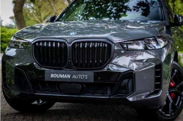 BMW X5 (2025) thumbnail 2