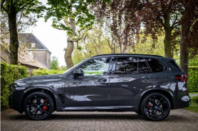 BMW X5 (2025) thumbnail 3