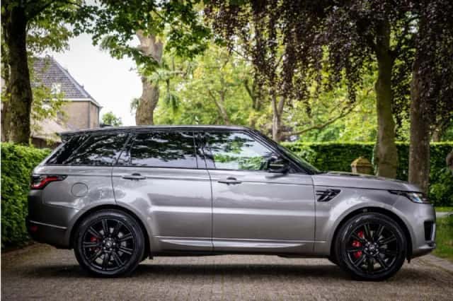 Land Rover Range Rover Sport (2021) thumbnail 2