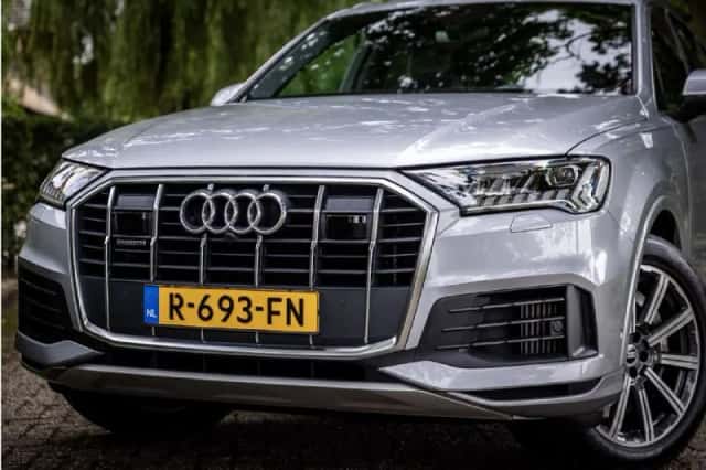 Audi Q7 (2020) thumbnail 2