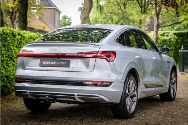Audi e-tron Sportback (2021) thumbnail 4