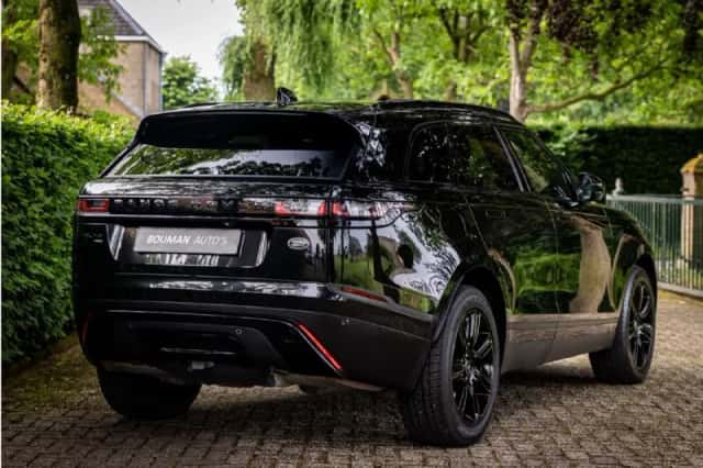 Land Rover Range Rover Velar (2022) thumbnail 4