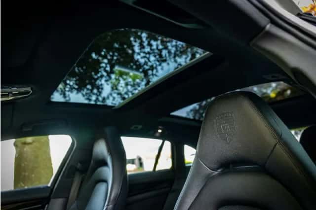 Porsche Panamera (2020) thumbnail 6