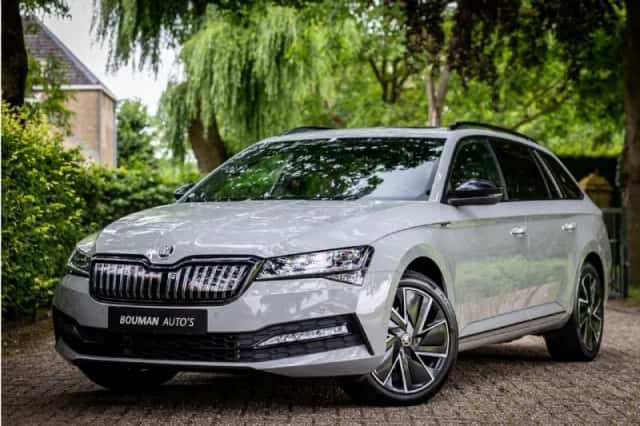 Škoda Superb (2023) thumbnail 1
