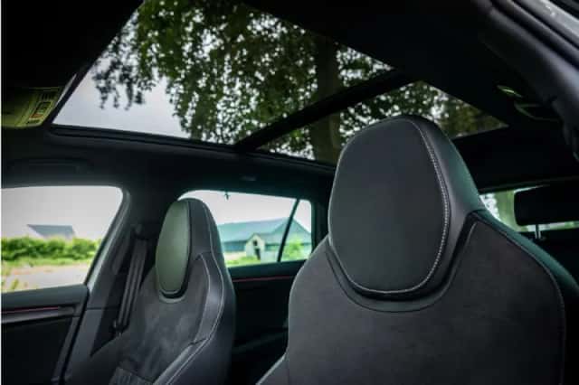 Škoda Superb (2023) thumbnail 6