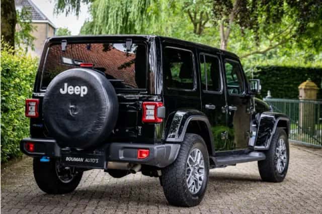 Jeep Wrangler (2022) thumbnail 4