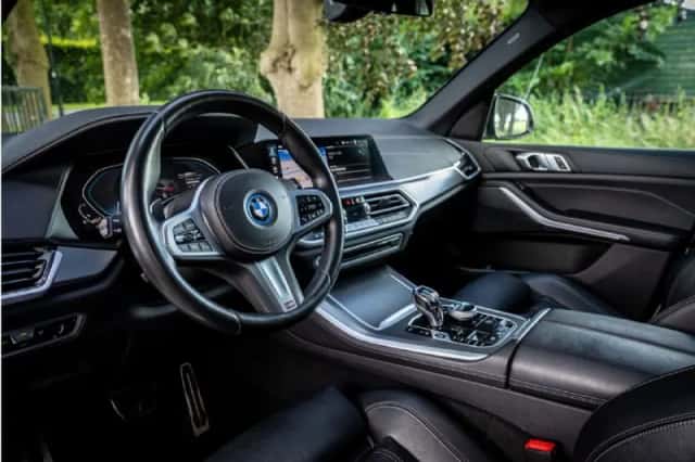 BMW X5 (2022) thumbnail 5