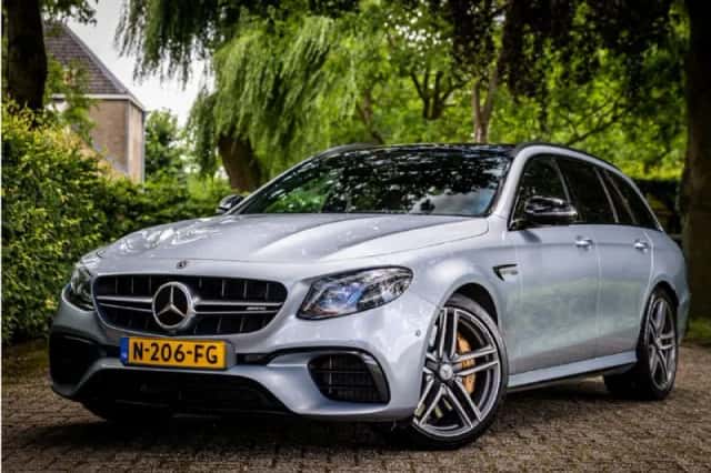 Mercedes-Benz E-Klasse (2018) thumbnail 1