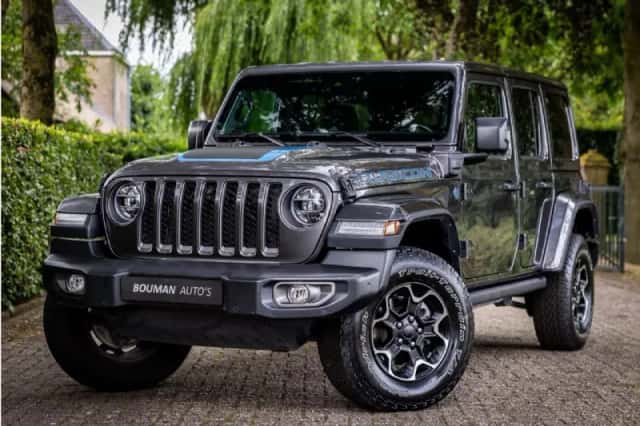 Jeep Wrangler (2021) thumbnail 1