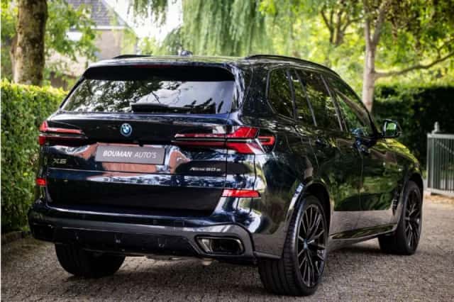 BMW X5 (2024) thumbnail 4