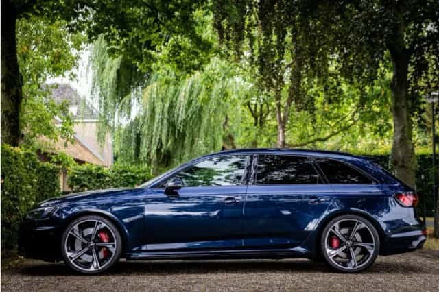 Audi A4 (2022) thumbnail 3