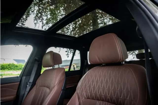 BMW X5 (2022) thumbnail 6