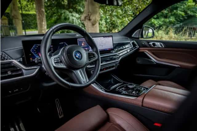 BMW X5 (2023) thumbnail 5