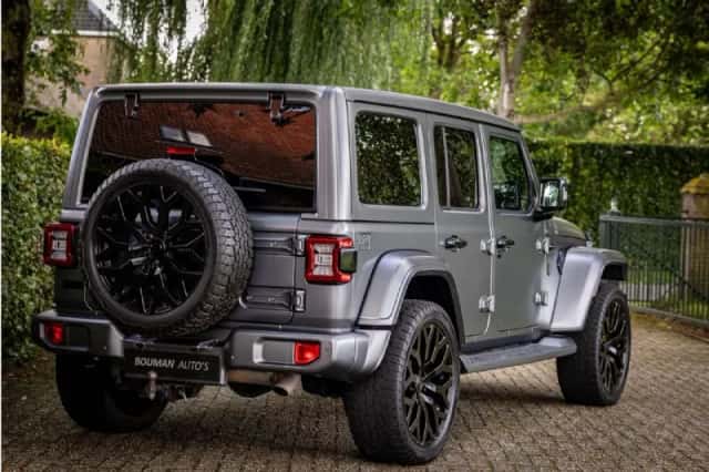 Jeep Wrangler (2022) thumbnail 4