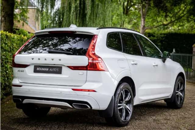 Volvo XC60 (2020) thumbnail 4