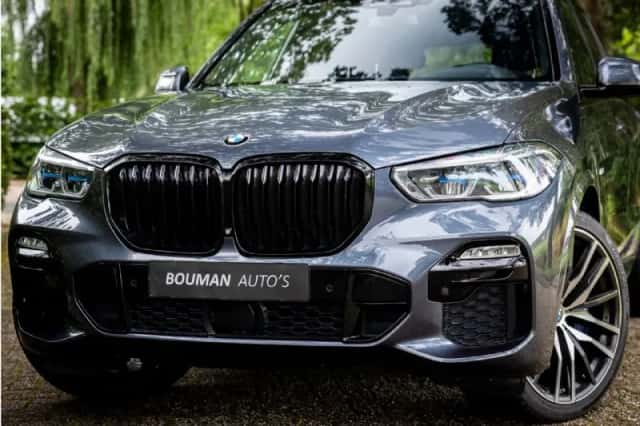 BMW X5 (2020) thumbnail 2