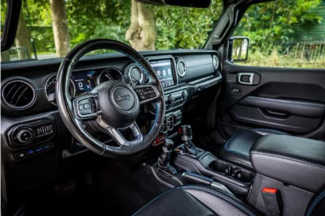 Jeep Wrangler (2022) thumbnail 5