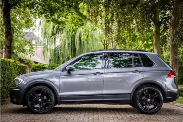 Volkswagen Tiguan (2018) thumbnail 3