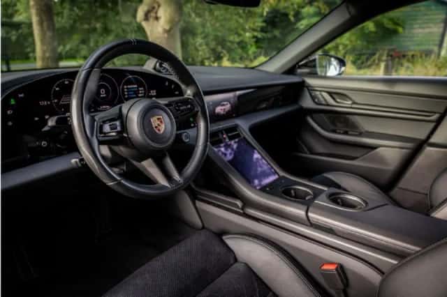 Porsche Taycan Sport Turismo (2023) thumbnail 5