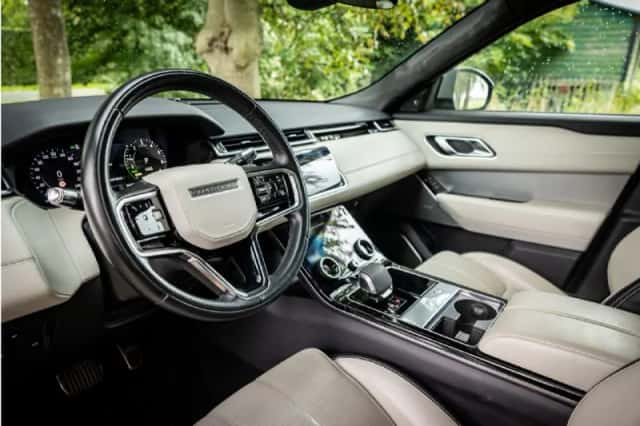 Land Rover Range Rover Velar (2021) thumbnail 5