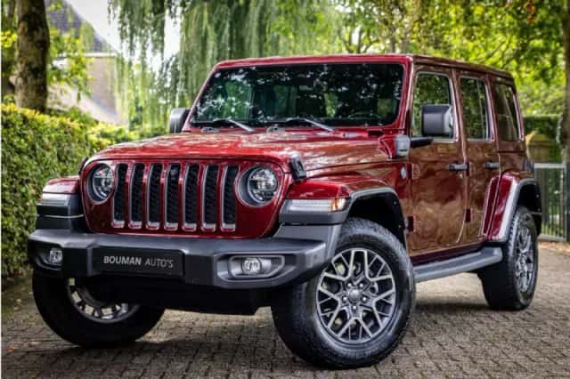Jeep Wrangler (2021) thumbnail 1