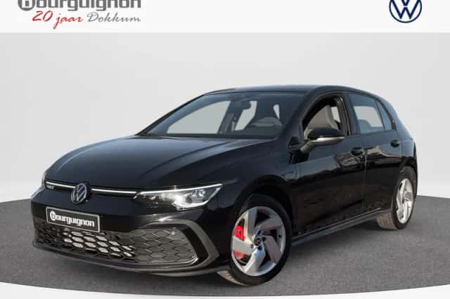 Volkswagen Golf (2022) thumbnail 1