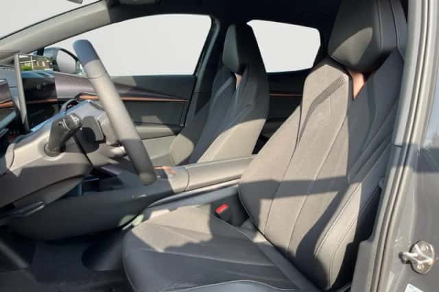 CUPRA Tavascan (2025) thumbnail 5